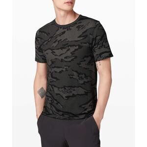Lululemon Metal Vent Breathe Short Sleeve *City Edition Vancouver / Silver Black